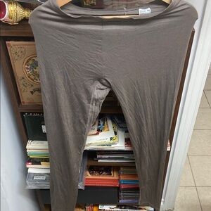 Uniqlo Heat Tech Brown Leggings Soft Stretchy Loungewear